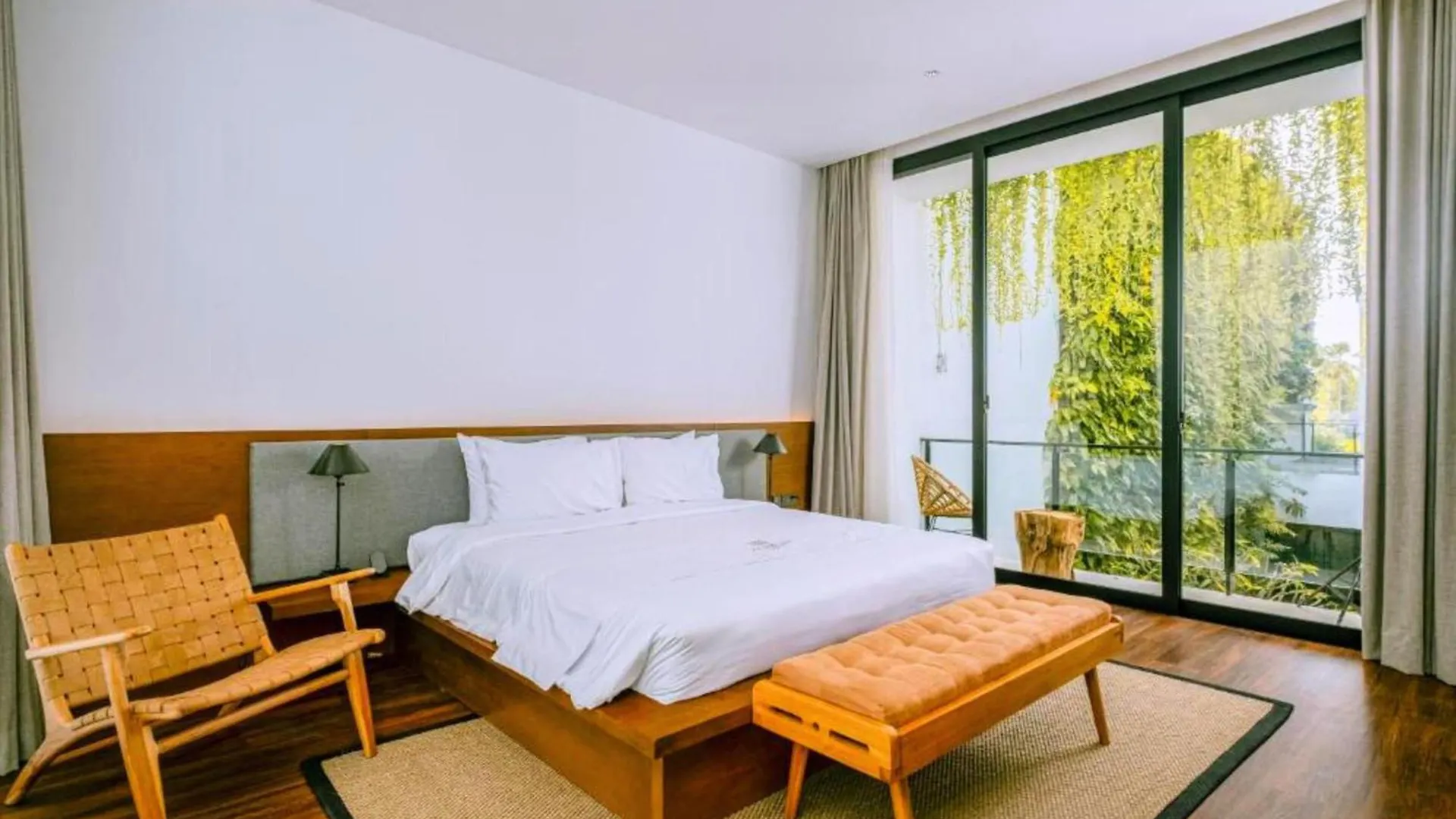 Entire Villa 3 Bedroom Private Pool Live Location #A19 Canggu